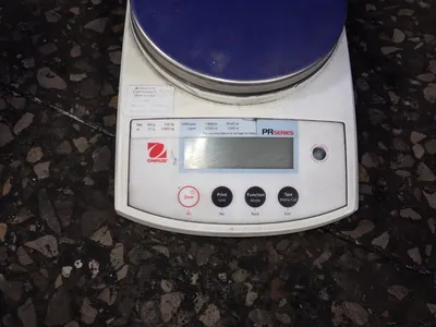 Used OHAUS CORPORATION PR822N/E Balances Ohio US | HGR 24 #927918