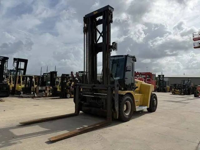 Used 2022 YALE GDP360EF Internal Combustion Forklifts: Pneumatic Tire Illinois US | Somerset Equipment Sales #1546147