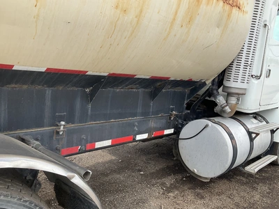 Used 1997 VOLVO WG64T Water Trucks Michigan US | Miedema Asset Management Group #1304692