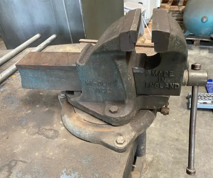 Used Paramo 6456654654645 Vises California US | Amiron Machinery #1286943
