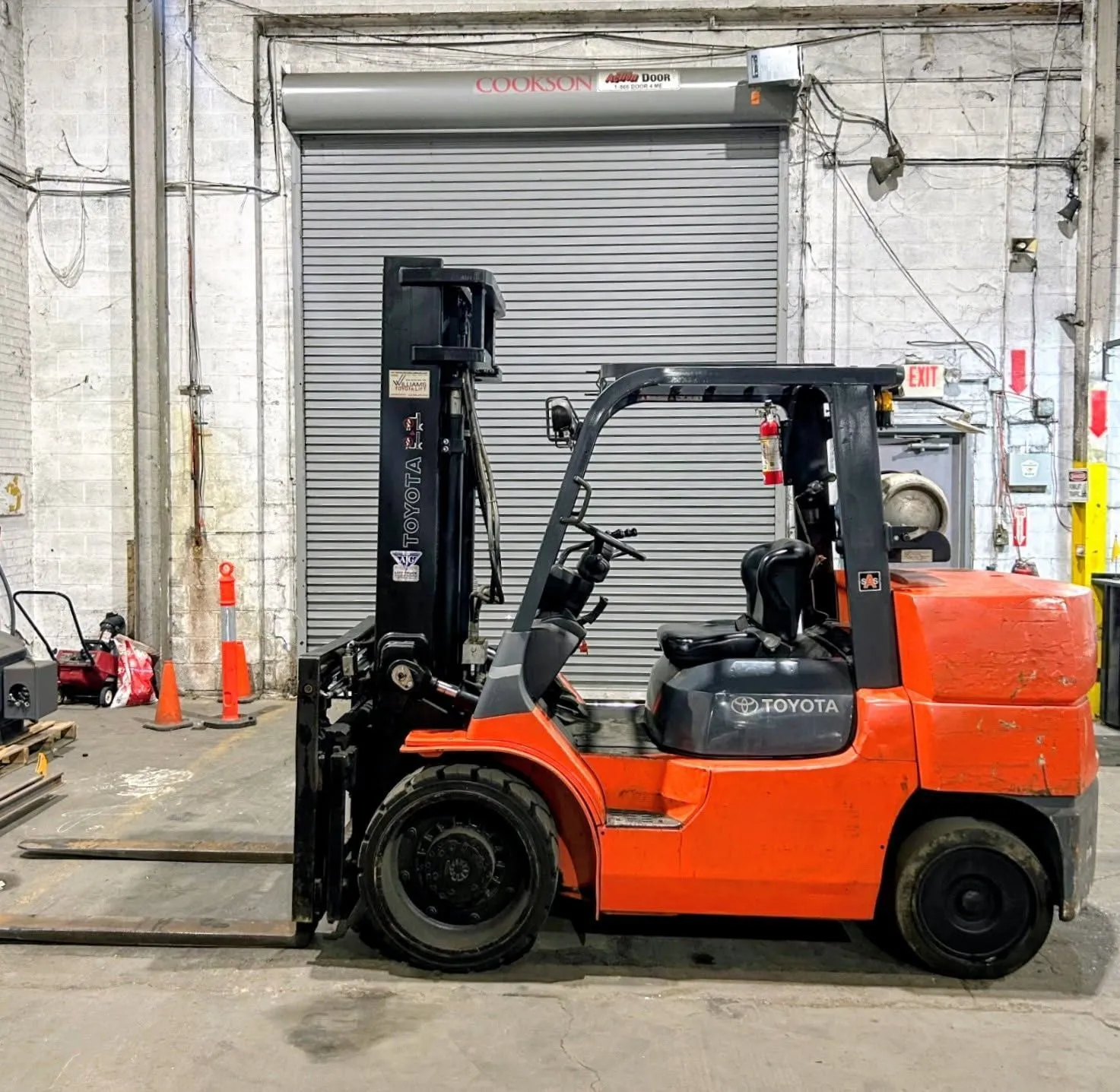 Used TOYOTA 7FGCU70 Liquid Propane Forklifts Ohio US | McKean Machinery Sales #1266958