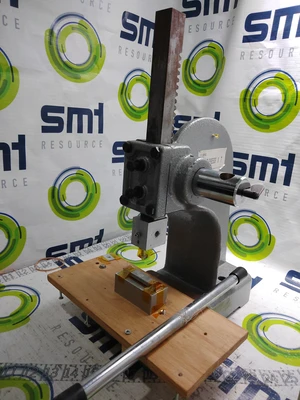 USED ARBOR PRESS S3552