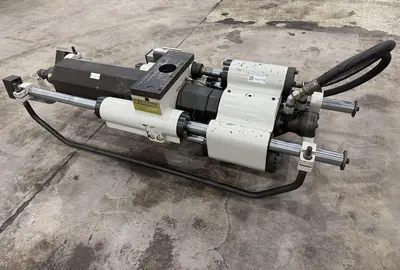 USED CINCINNATI MILACRON VSX85-2.27 INJECTION UNIT