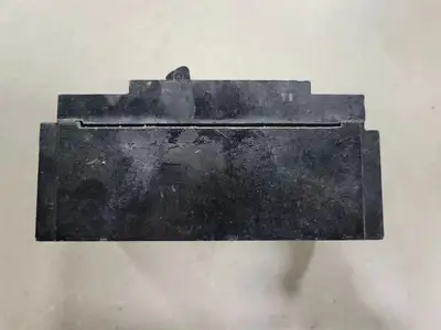 USED SQUARE D 999230