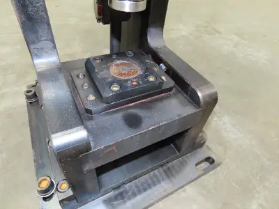 Used TOX PRESSOTECHNIK _UNKNOWN_ Hydraulic Presses Indiana US | Arrow Industrial #1368221