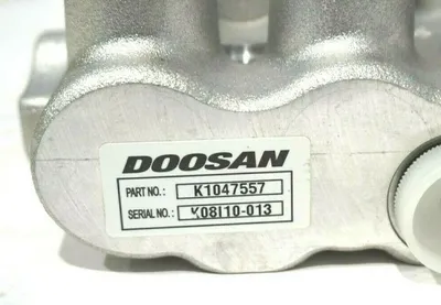 NEW DOOSAN K1047557 SOLENOID VALVE