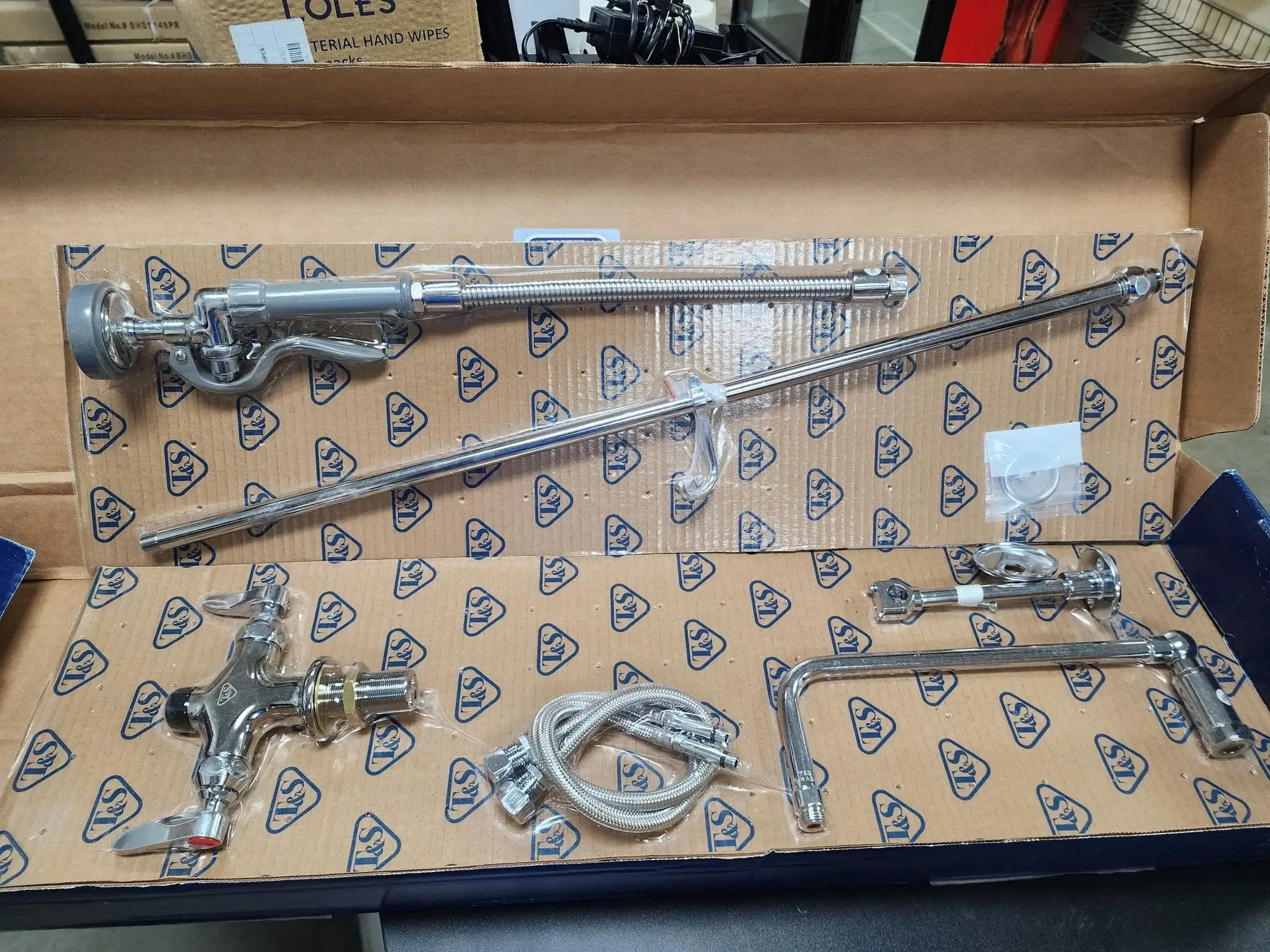 New | in-Stock T&S _UNKNOWN_ Faucets / Sprayers Illinois US | Falcon Restaurant Supply #1376888