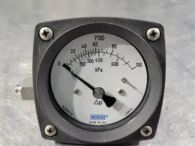 NEW WIKA 700.04
