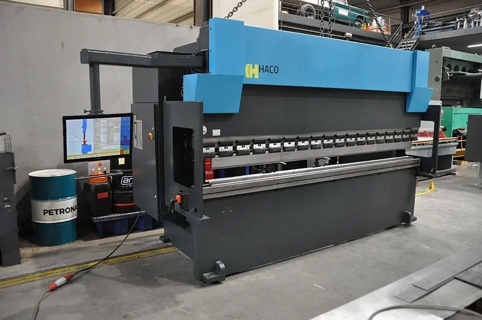 USED HACO ERM 225 TON X 4300 MM CNC