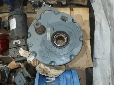 2 PALLETS OF ASSORTED GEAR REDUCERS
