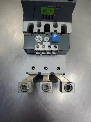 USED ABB A145-30 200-600V CONTACTOR W/TA200DU THERMAL OVERLOAD RELAY