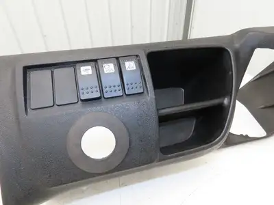 Linde Forklift Dash Plastic Shroud With Controls Removed From E20C