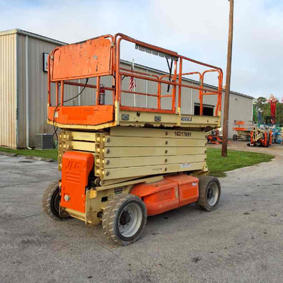 USED 2014 JLG 4069LE