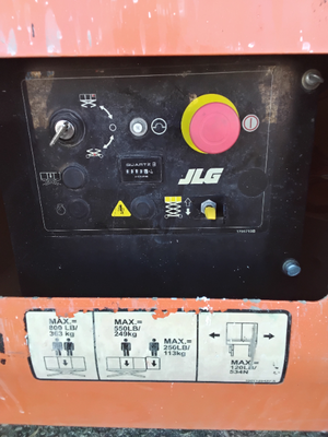 USED 2016 JLG 4069LE