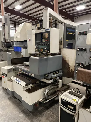 Lot 588  Kitamura MyCenter 3 CNC Vertical Machining Center 60-4000RPM 10HP