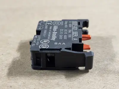Package of Contact Blocks - 4 x 800F-X01 x 4, 800F-X10, 4 x 800F-N3G