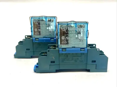 Used Finder General Purpose Relay 8A 250V W/ Relay Socket LOT OF 2 Relays & Switches Michigan US | Maverick Industrial Sales #1401985