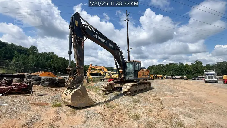 Used 2022 HYUNDAI HX350AL Crawler Excavators North Carolina US | National Equipment Dealers #1422430