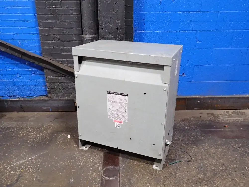 USED MGM TRANSFORMER CO. AD370G1183