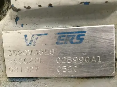 USED VICKERS 3520V38E8