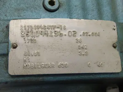 Sew Eurodrive R37DT71C4TFIS 1/3HP Motor 230/460V 3Ph W/44.81:1 Inline Gearbox