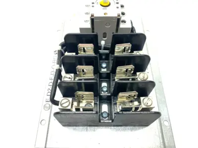 USED ELEKTRA FUSIBLE DISCONNECT SWITCH OPEN ASSEMBLY