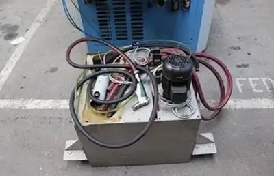 USED 2002 BUMOTEC S82TT