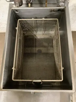 152-0815 BKI LGF-F Natural Gas Pressure Fryer with Filter System