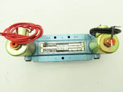 Honeywell Skinner S3RRHAL2 Directional Control Valve 5/3 5 Port 1/4"NPT 120V