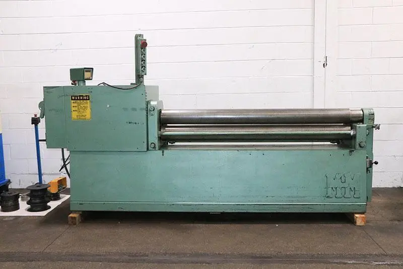 USED 2003 MONTGOMERY 7210