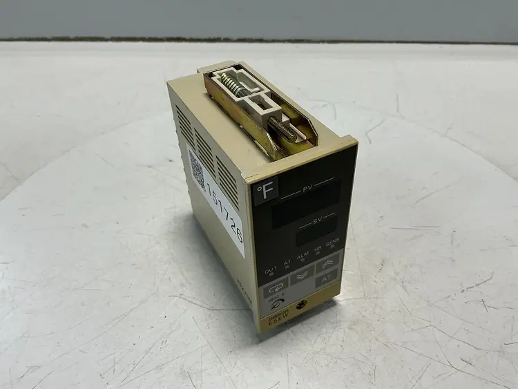 Used OMRON ESEW-RHKJ Temperature Controls Michigan US | Ideal Machinery #690542