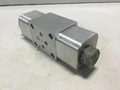 USED SUN HYDRAULICS 01X7-AC