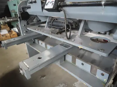 1978 CINCINNATI INC 1006R Shears | MD Equipment Services LLC (8)