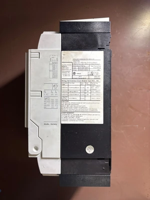 Used MOELLER NS-2-250-NA Circuit Breakers Illinois US | Aucto #1322442