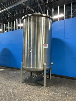 1700 Gal S/s Tank