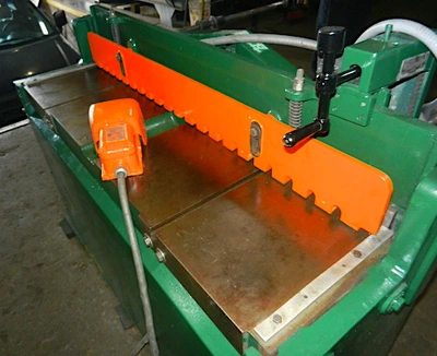USED TENNSMITH 52H