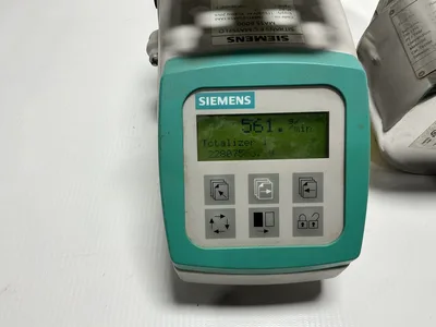 SIEMENS 7ME4110-2AA10-1AA0 SITRANS F C MASSFLO Mass 6000 DIGITAL FLOWMETER TRANSMITTER