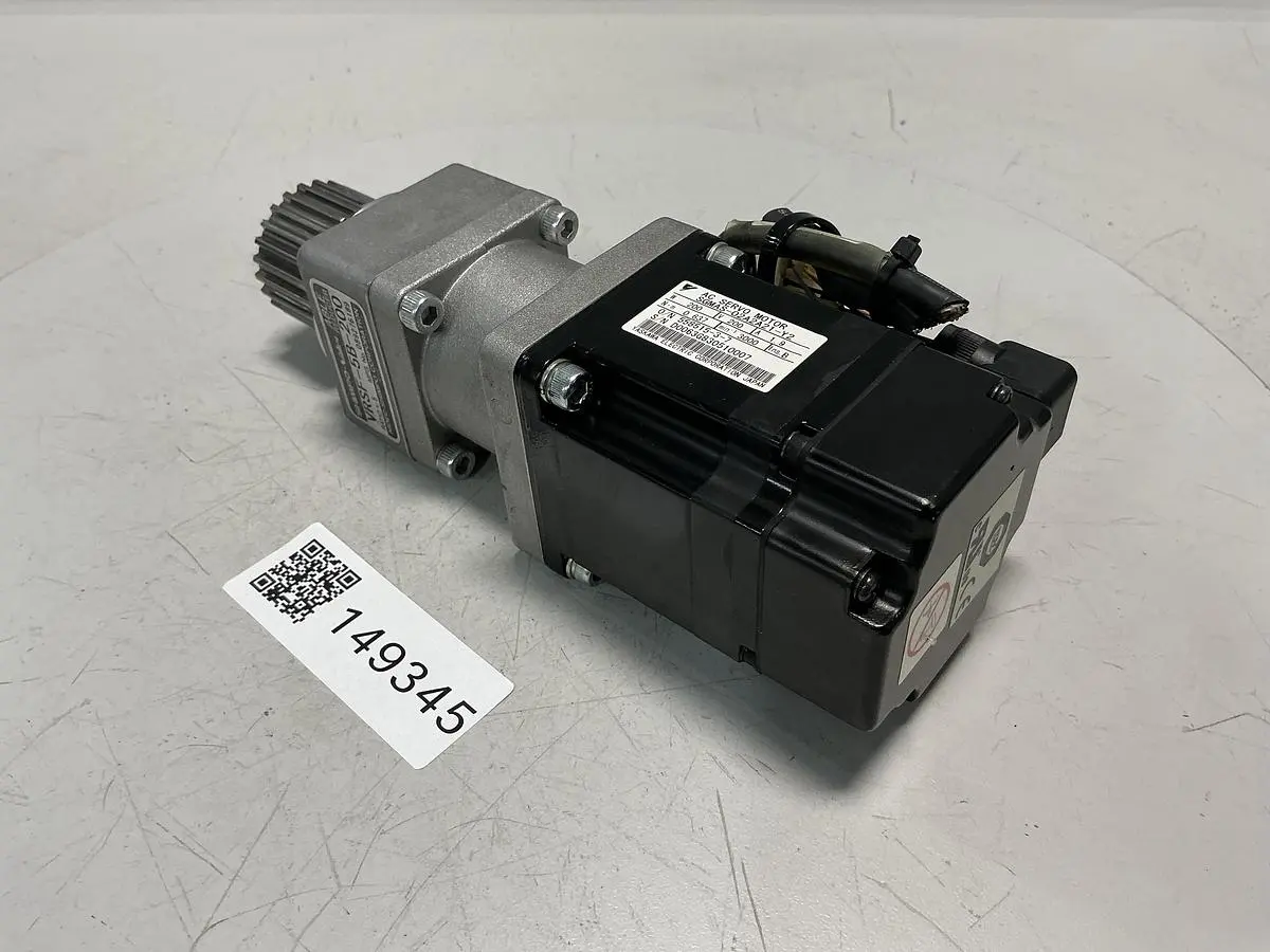USED YASKAWA SGMAS-02A2A21-Y2
