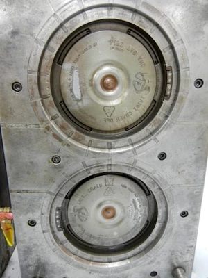 Lid for 5 Gal Screw Top Pail