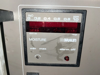 M Braun Glove Box System with Oxygen and H2O Analyzers Mb150b-G-1