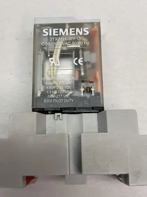 New | in-Stock SIEMENS 3TX7144-1E5 Miscellaneous Equipment (Electrical & Power) | Surplus Asset Holdings #1194245