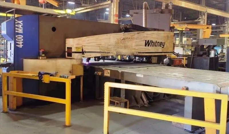 USED 2008 WHITNEY 4400 MAX