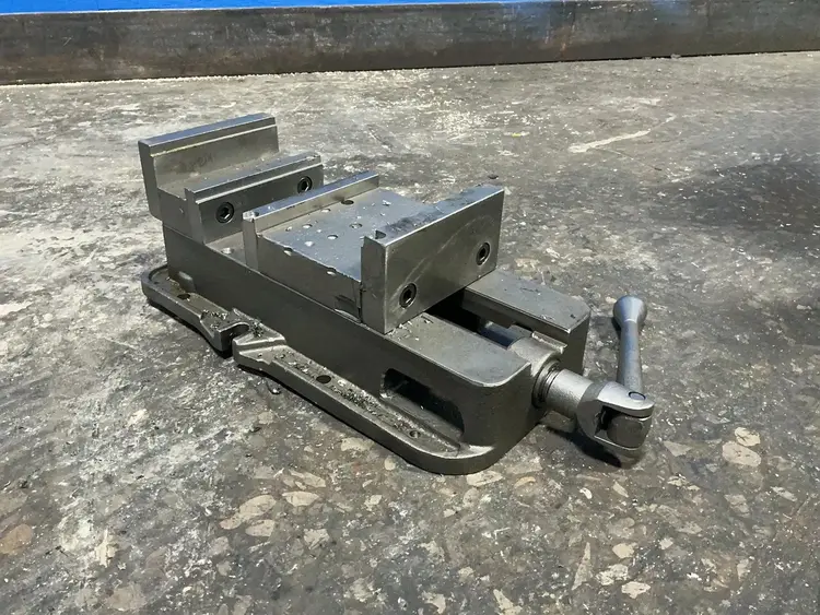 Used KURT _UNKNOWN_ Tooling & Accessories (Other) Ohio US | HGR 24 #1265805