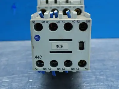 Used ALLEN BRADLEY 700CF400Z* PLC Contactors | HGR 24 #752813
