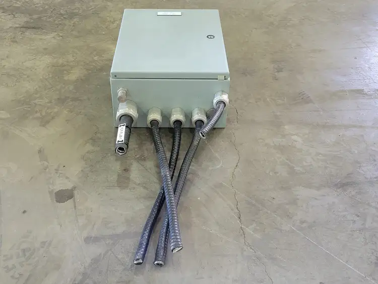 Used HOFFMAN CSD16126 Misc Electrical & Power Parts British Columbia CA | Lenmark #252335