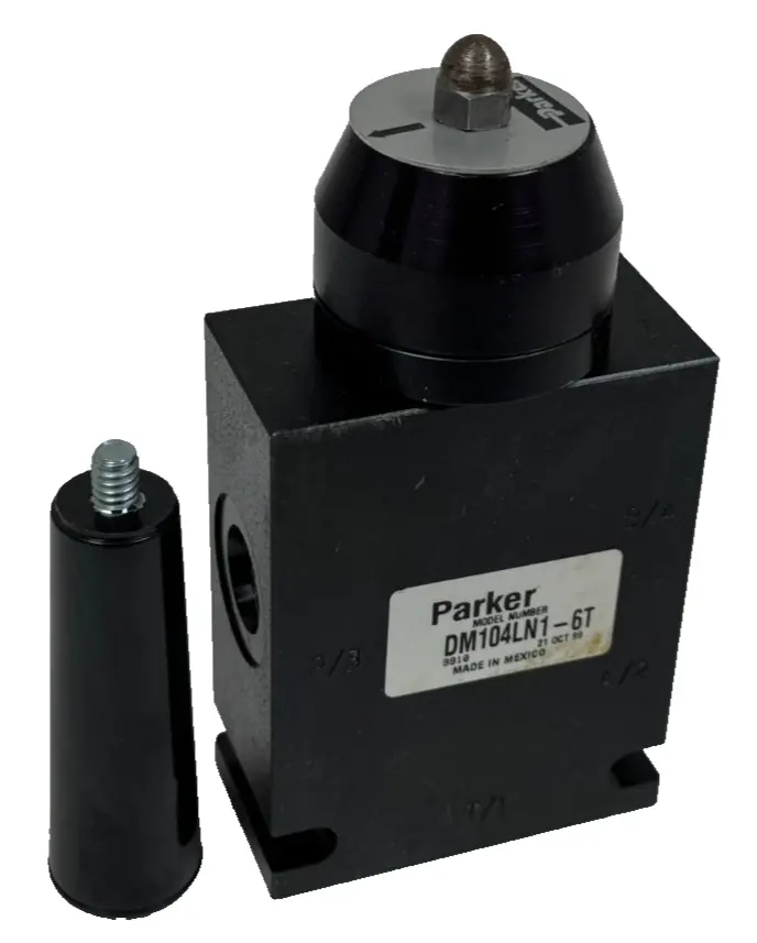 NEW PARKER DM104LN1-6T MANUAL ROTARY VALVE DM104LN1
