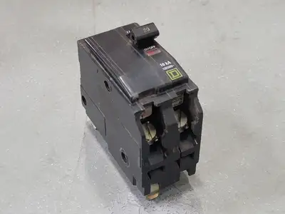 20 Amp, 2 Pole, 120/240 volts Circuit Breaker