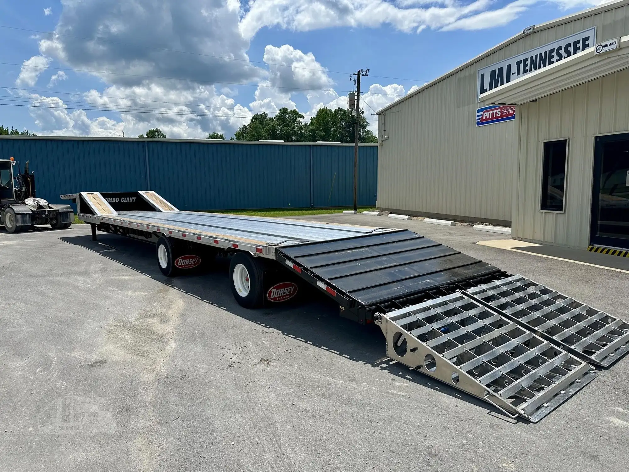 New | in-Stock 2027 DORSEY DC53 Tractors & Trailers Tennessee US | LMI Tennessee LLC #1503922