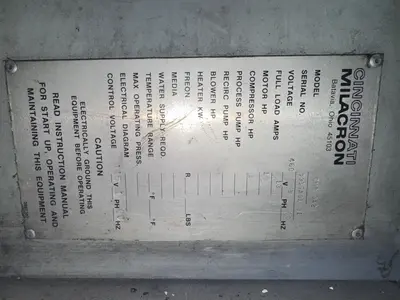 USED CINCINNATI MILACRON CMQ912