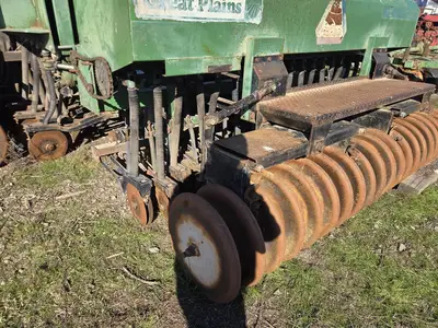 USED 1988 GREAT PLAINS 2SF30